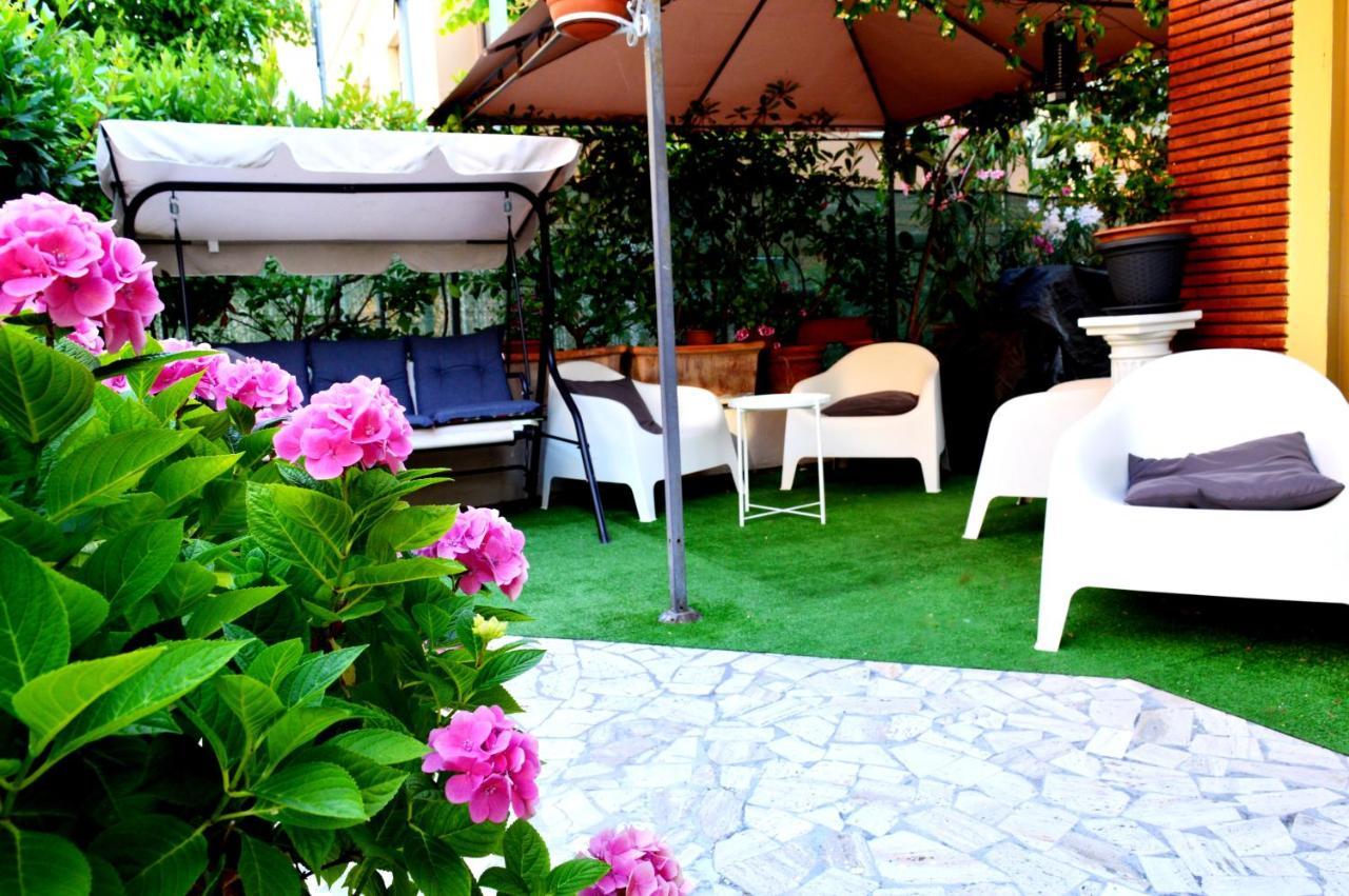 Hotel Cirene Rimini Exterior foto