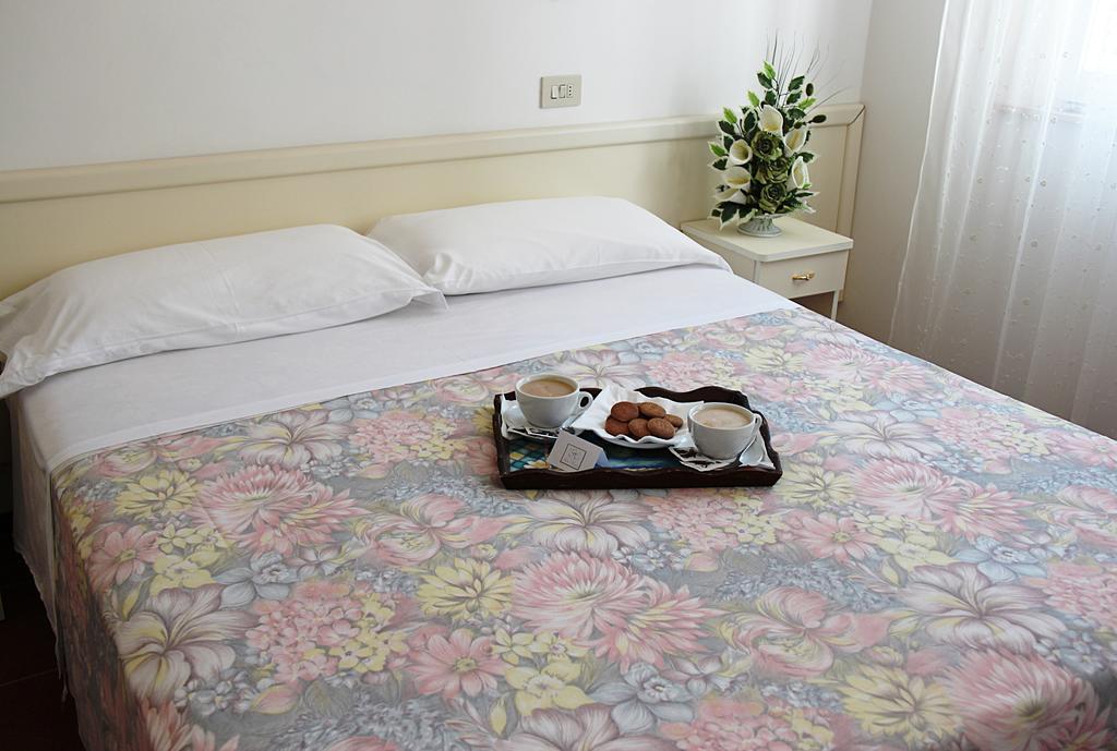 Hotel Cirene Rimini Quarto foto